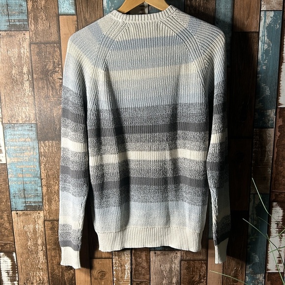 Amazon Essentials XS knit sweater - Picture 12 of 14